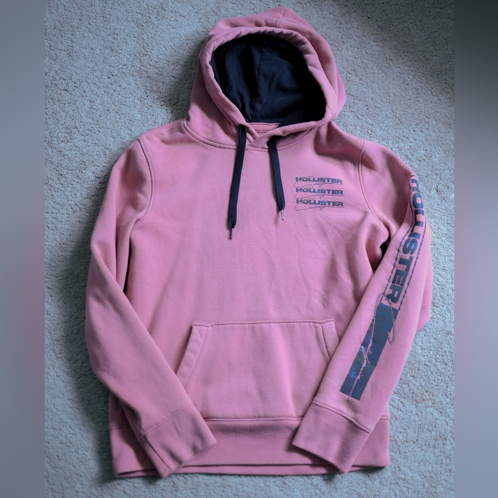 S Hollister hoodie